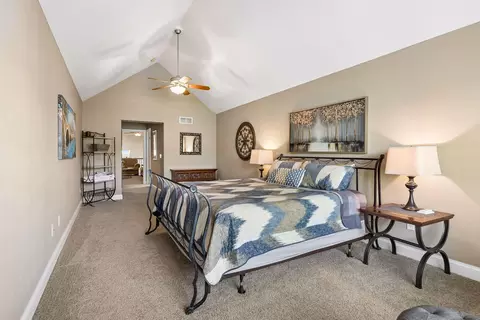 Bedroom - 1454 Steeplechase Ln #18, Eagan, MN 55122 photo 4 of 6