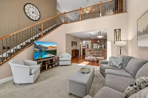 Living - 1454 Steeplechase Ln #18, Eagan, MN 55122 photo 4 of 6