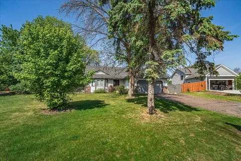 13638 Hidden Creek Dr, Andover, MN 55304