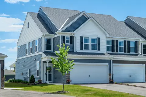 173 Junco Rd N, Lake Elmo, MN 55042