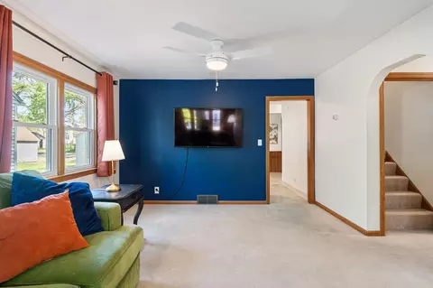 Living - 902 11th Ave SW, Austin, MN 55912 photo 3 of 3