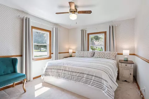 Bedroom - 902 11th Ave SW, Austin, MN 55912 photo 1 of 7