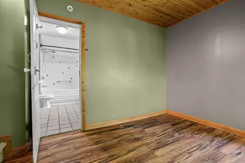 Bedroom - 335 9th Ave S, Fargo, ND 58103 photo 10 of 10