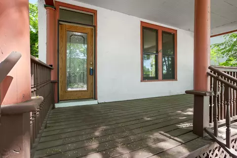 Exterior - 335 9th Ave S, Fargo, ND 58103 photo 4 of 10