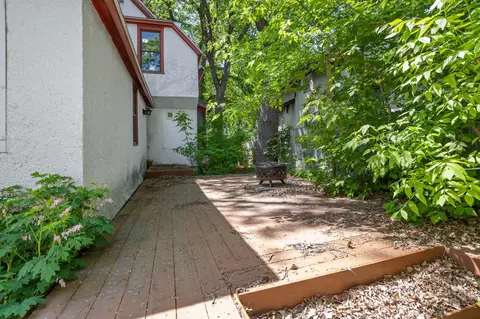 Exterior - 335 9th Ave S, Fargo, ND 58103 photo 6 of 10