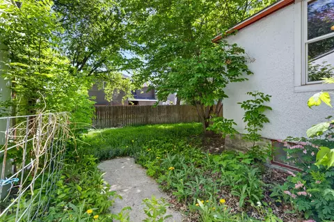 Exterior - 335 9th Ave S, Fargo, ND 58103 photo 7 of 10