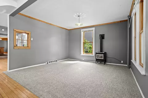 Living - 335 9th Ave S, Fargo, ND 58103 photo 3 of 3