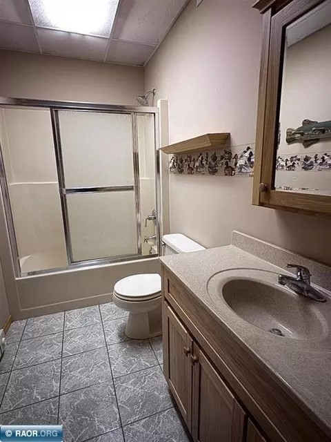 Bath - 6309 Winston Rd, Tower, MN 55790 photo 1 of 4