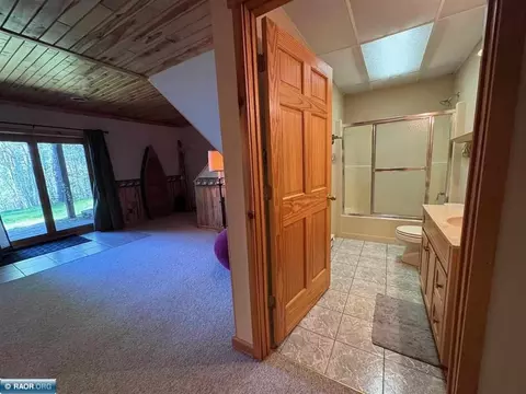 Bath - 6309 Winston Rd, Tower, MN 55790 photo 2 of 4