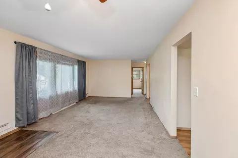 Living - 833 9th Ave SW, Faribault, MN 55021 photo 3 of 4