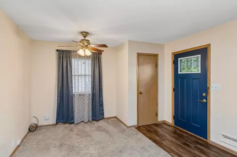 Entry Way - 833 9th Ave SW, Faribault, MN 55021 photo 1 of 1