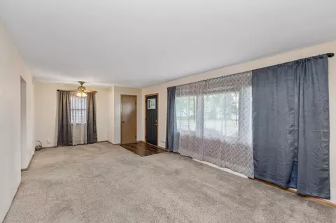 Living - 833 9th Ave SW, Faribault, MN 55021 photo 1 of 4