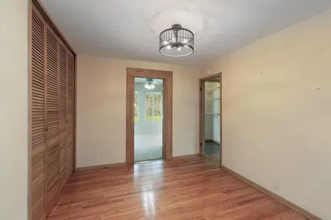 Bedroom - 833 9th Ave SW, Faribault, MN 55021 photo 5 of 6