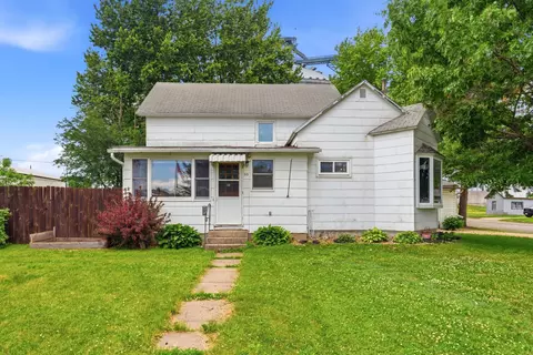 95 1st Ave NE, Elgin, MN 55932 photo 2