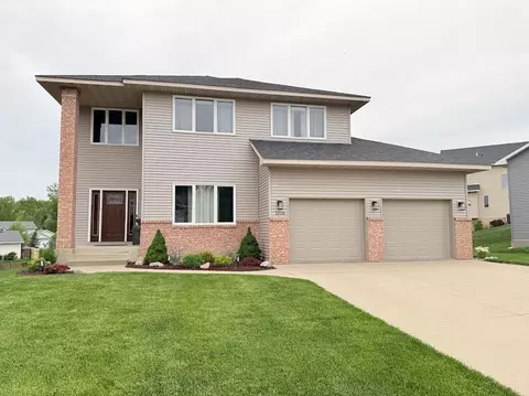 1006 Harvest Dr SW, Lonsdale, MN 55046