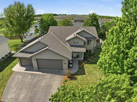 1705 Richland Ave SW, Willmar, MN 56201