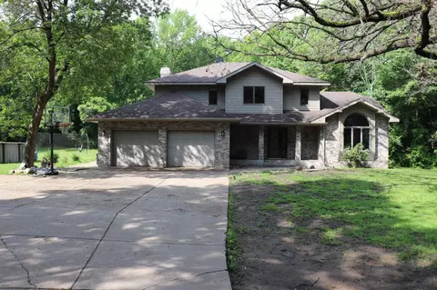 29305 Frontage Rd, Saint Joseph, MN 56374