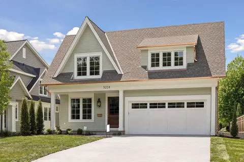 5224 Oaklawn Ave, Edina, MN 55424