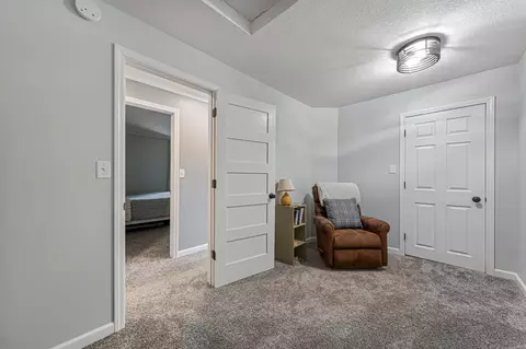 Entry Way - 721 Chatham St, Saint Peter, MN 56082 photo 1 of 3