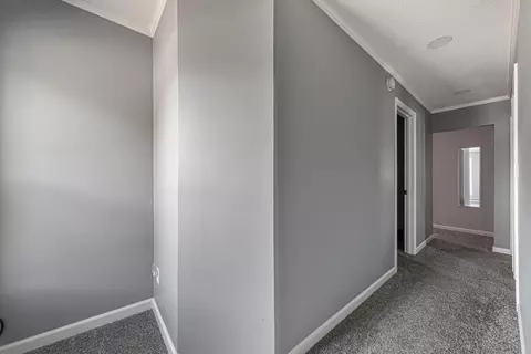 Entry Way - 721 Chatham St, Saint Peter, MN 56082 photo 2 of 3