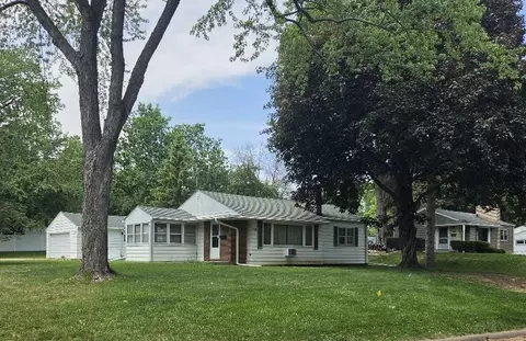 2901 Kyle Ave N, Golden Valley, MN 55422