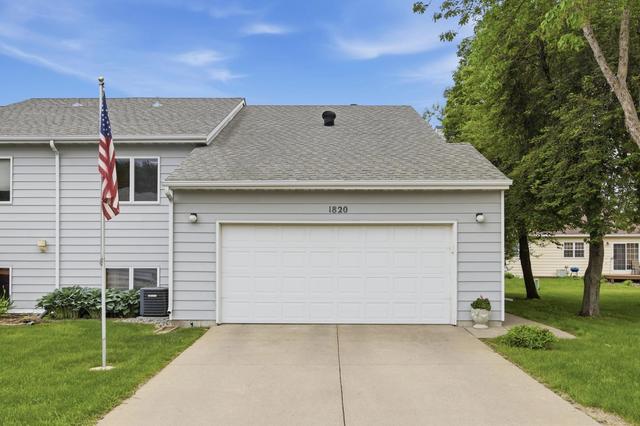 1820 34th St S, Fargo, ND 58103