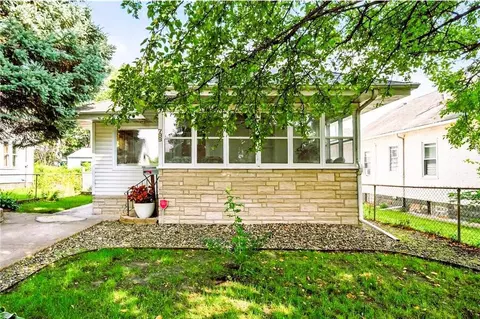 799 Fuller Ave, Saint Paul, MN 55104