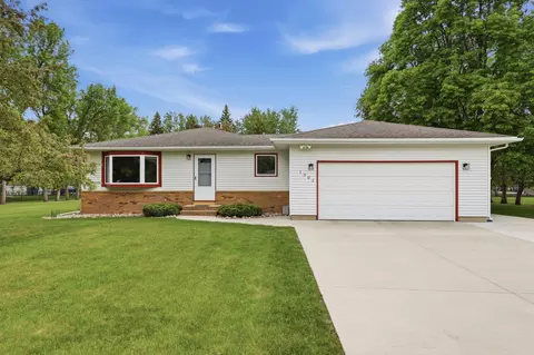 1301 60th Ave N, Moorhead, MN 56560