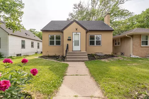3321 Beard Ave N, Robbinsdale, MN 55422
