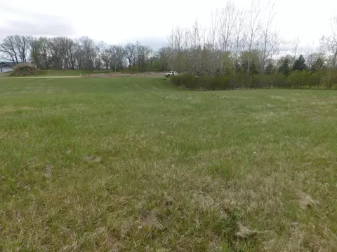 434 W Walnut Ave, Frazee, MN 56544