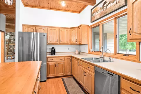 Kitchen - 51301 Pine Point Rd, Bigfork, MN 56628 photo 3 of 3