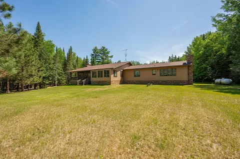 Exterior - 51301 Pine Point Rd, Bigfork, MN 56628 photo 1 of 30