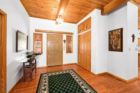 Entry Way - 51301 Pine Point Rd, Bigfork, MN 56628 photo 3 of 4