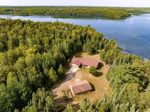 View/Area - 51301 Pine Point Rd, Bigfork, MN 56628 photo 7 of 10