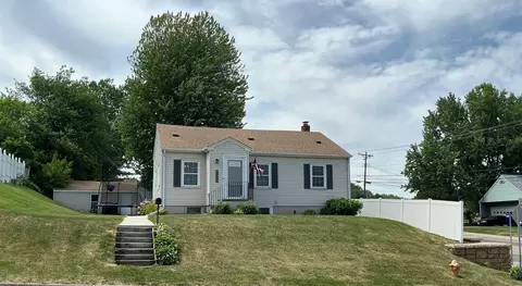 202 19th Ave S, South Saint Paul, MN 55075