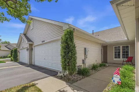 6534 Brook Ln, Savage, MN 55378