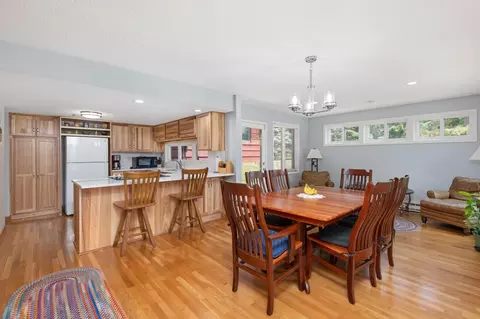 Dining - 2260 Old Post Rd, Independence, MN 55359 photo 1 of 2