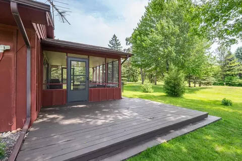 Exterior - 2260 Old Post Rd, Independence, MN 55359 photo 5 of 9