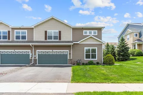 9500 Washington Blvd #4, Chanhassen, MN 55317