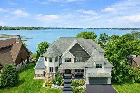22620 Hayward Ave N, Forest Lake, MN 55025