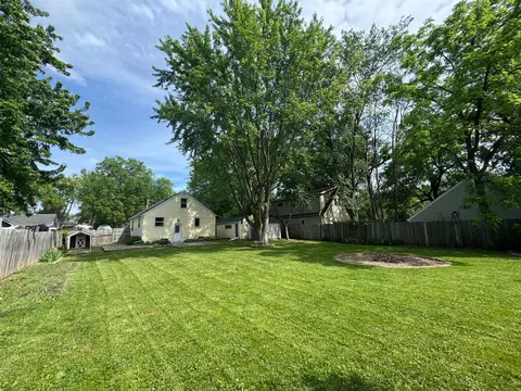 Exterior - 1647 Marsh Ave, Maple Plain, MN 55359 photo 4 of 5