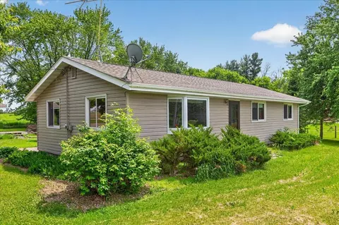 Exterior - 8625 Burr Oak Ln, Maple Plain, MN 55359 photo 3 of 6