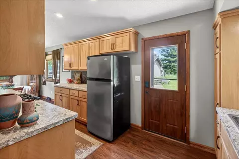 Kitchen - 8625 Burr Oak Ln, Maple Plain, MN 55359 photo 1 of 5