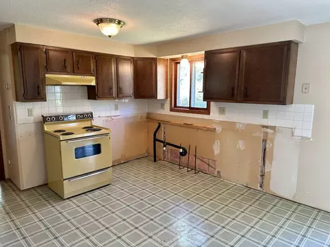 Kitchen - 8215 292nd St E, Randolph, MN 55065 photo 2 of 2