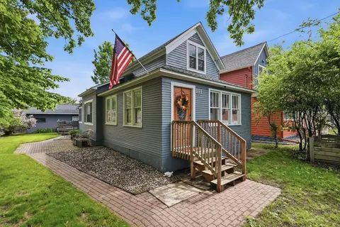 111 2nd St NE, Freeport, MN 56331