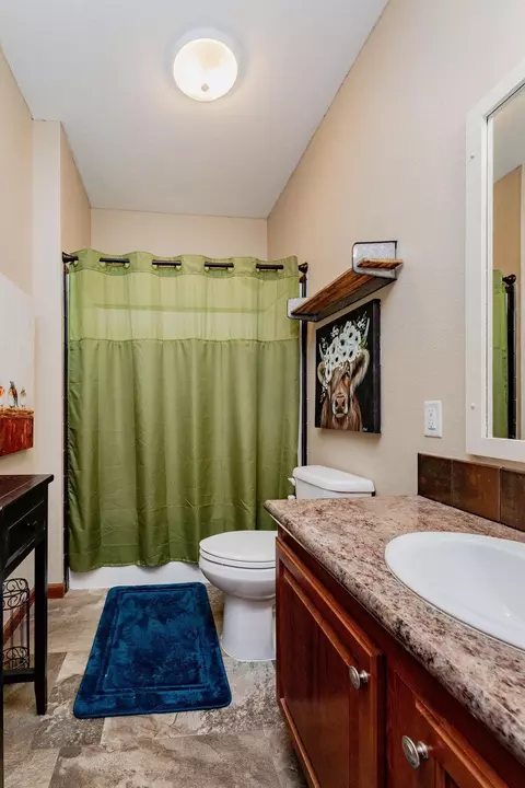 Bath - 768 6th Ave, Walcott, ND 58077 photo 6 of 7