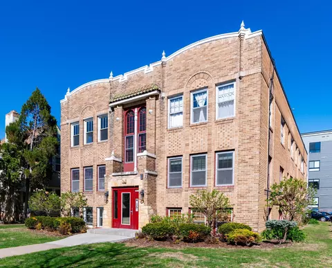 4415 Chowen Ave S #201, Minneapolis, MN 55410