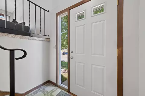 Entry Way - 4664 Ridge Cliff Dr, Eagan, MN 55122 photo 1 of 1