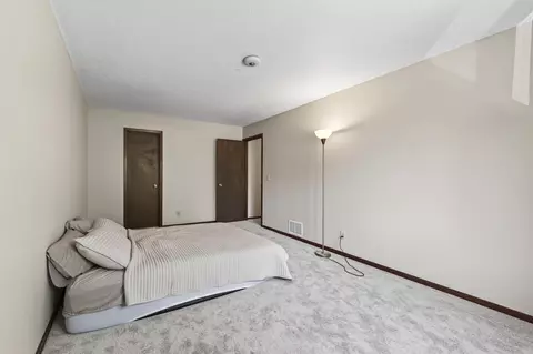 Bedroom - 4664 Ridge Cliff Dr, Eagan, MN 55122 photo 1 of 4