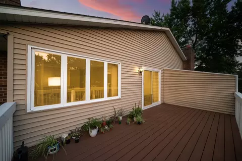 Exterior - 4664 Ridge Cliff Dr, Eagan, MN 55122 photo 7 of 11